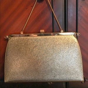 Beautiful vintage REVERSIBLE gold/black handbag!